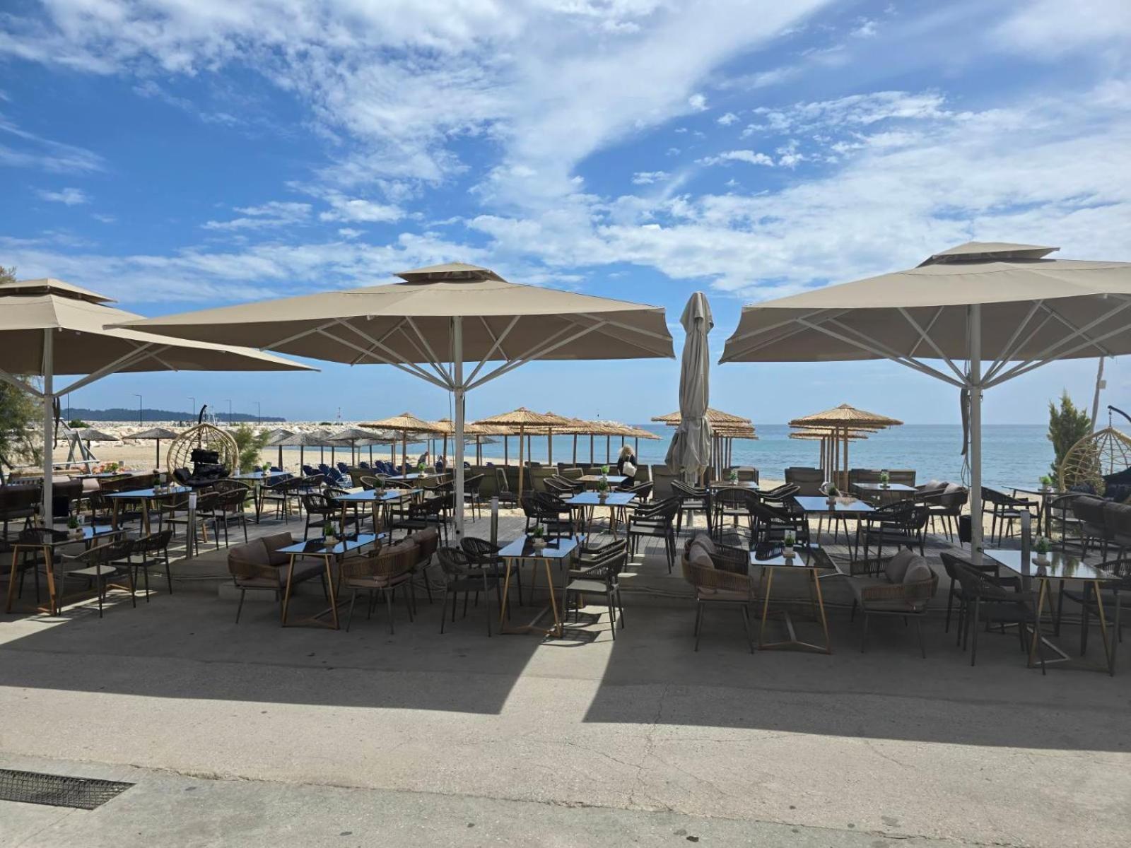 Anna Beach Suites Limenária Kültér fotó